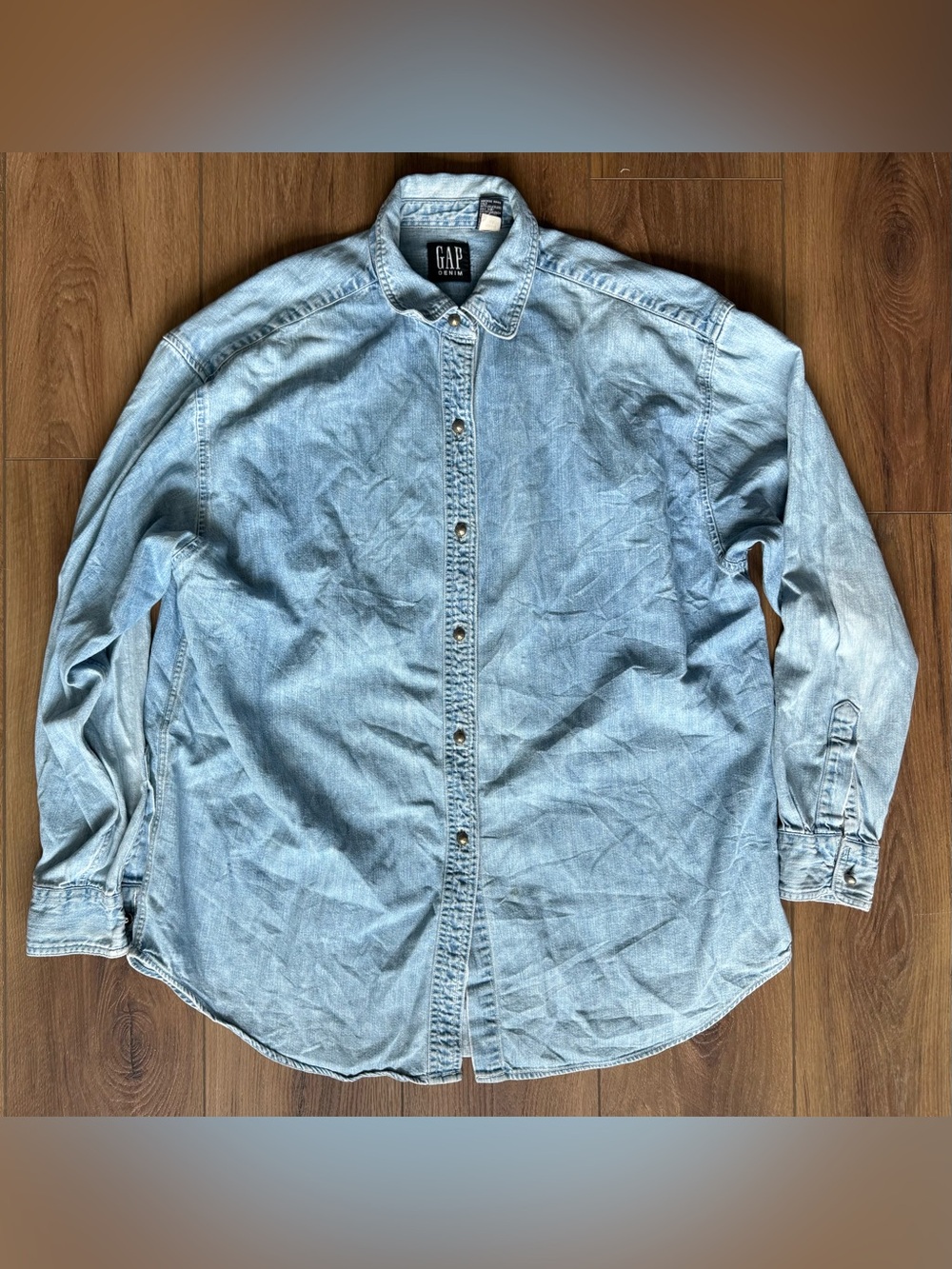 Vintage 90s Y2K Gap 100% Cotton Chambray Denim Button Down Shirt L Metal Buttons
